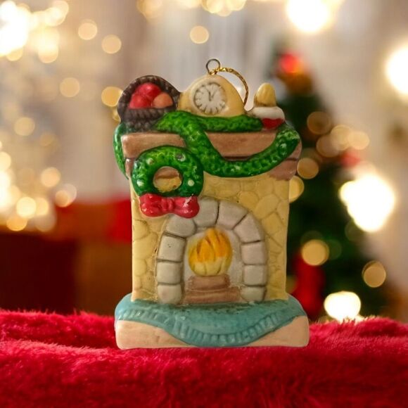 Fireplace Christmas Ornament Ceramic Bisque Porcelain Painted Vtg 80s Holiday. - Picture 9 of 13